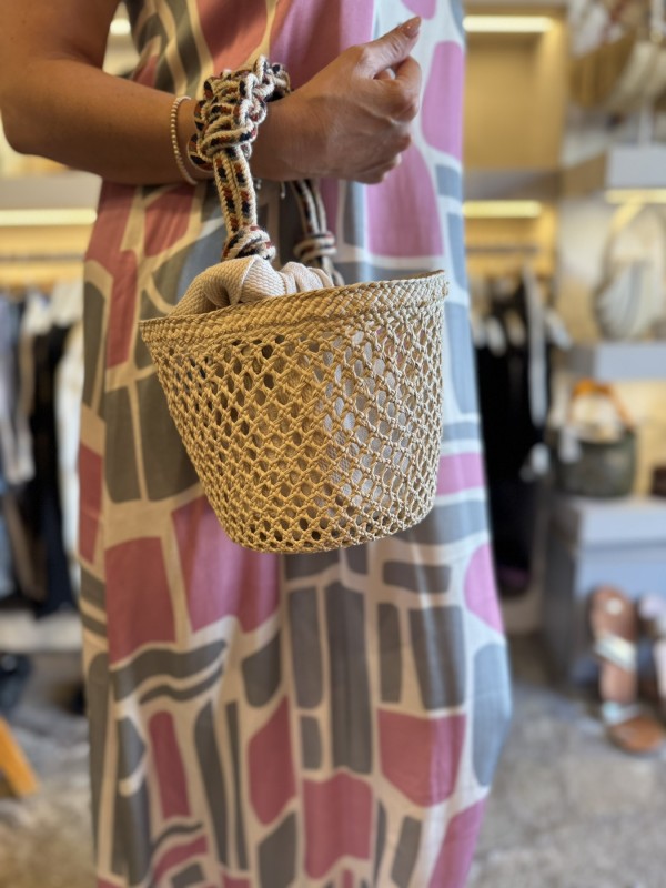 Guanabana Toquilla Basket Bag Beige - Image 5