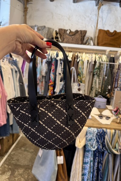 Canasto Bag by Quanabana