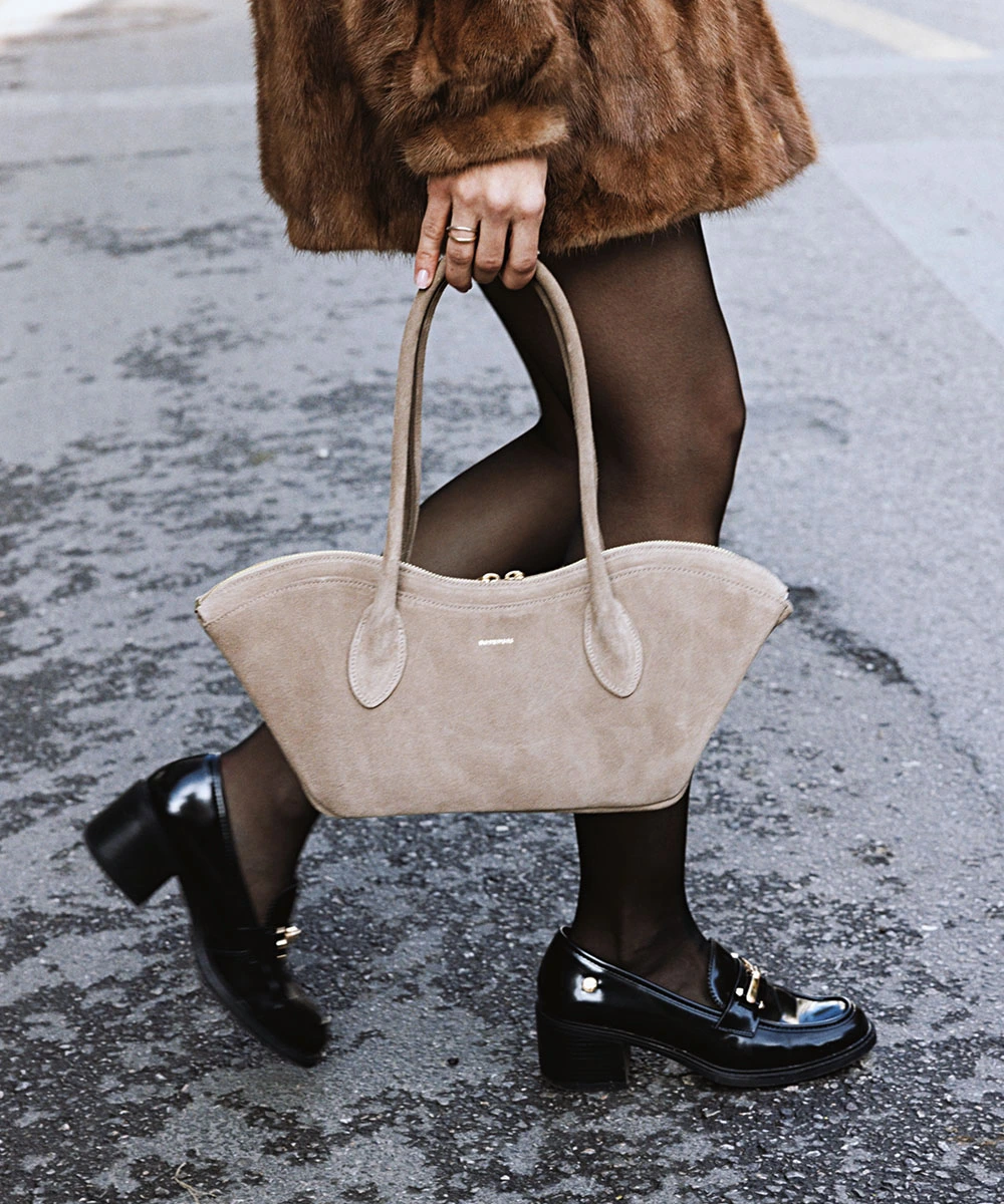 Bisou Small in Mocca Suede by Bonendis - Image 2