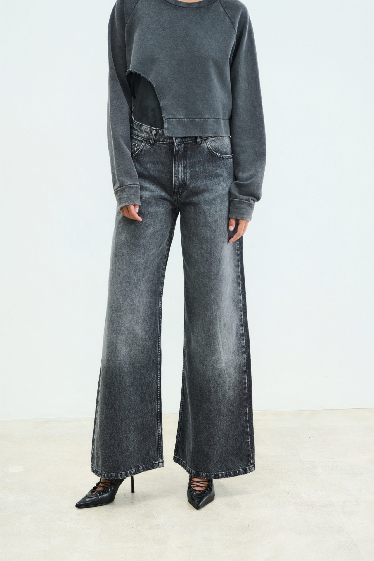 Belen Stone Black by Sac & Co - Image 4
